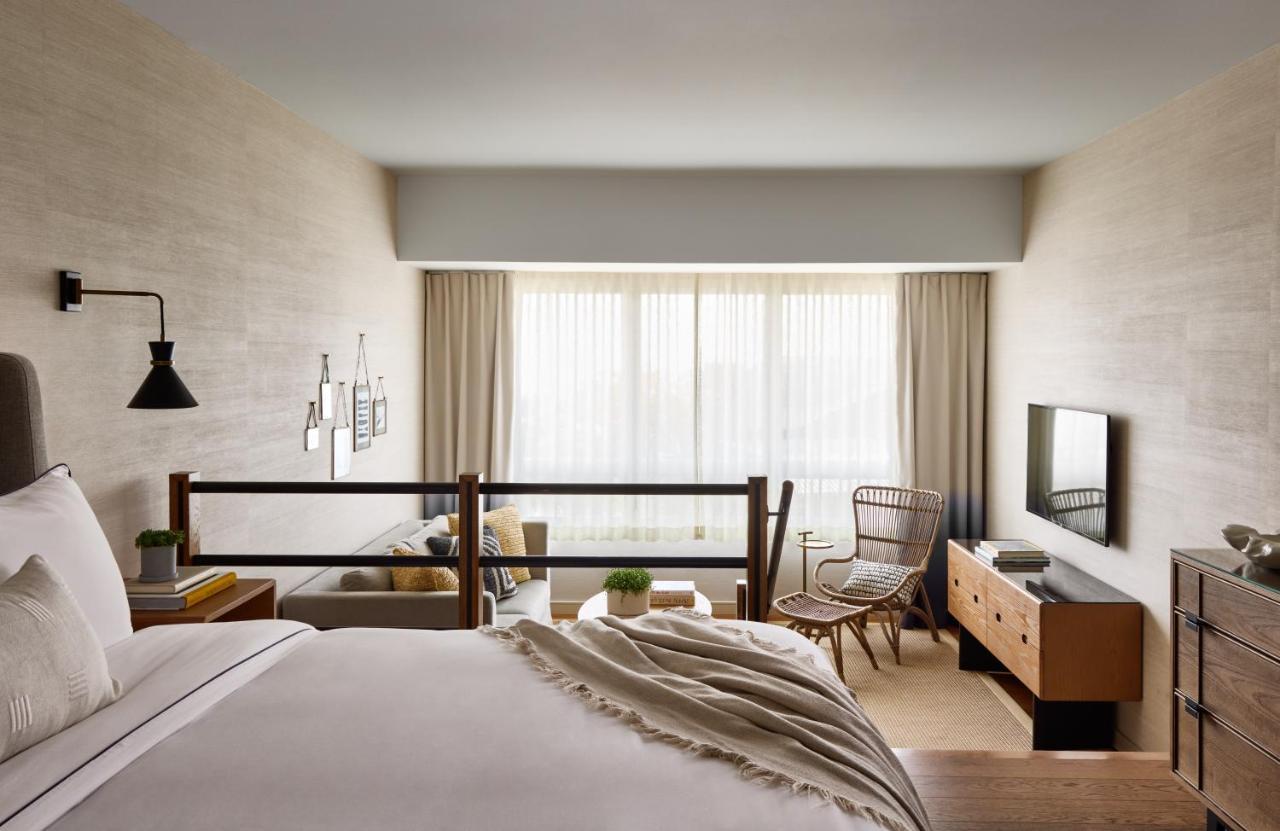 Resort Gurney's & Seawater 5*